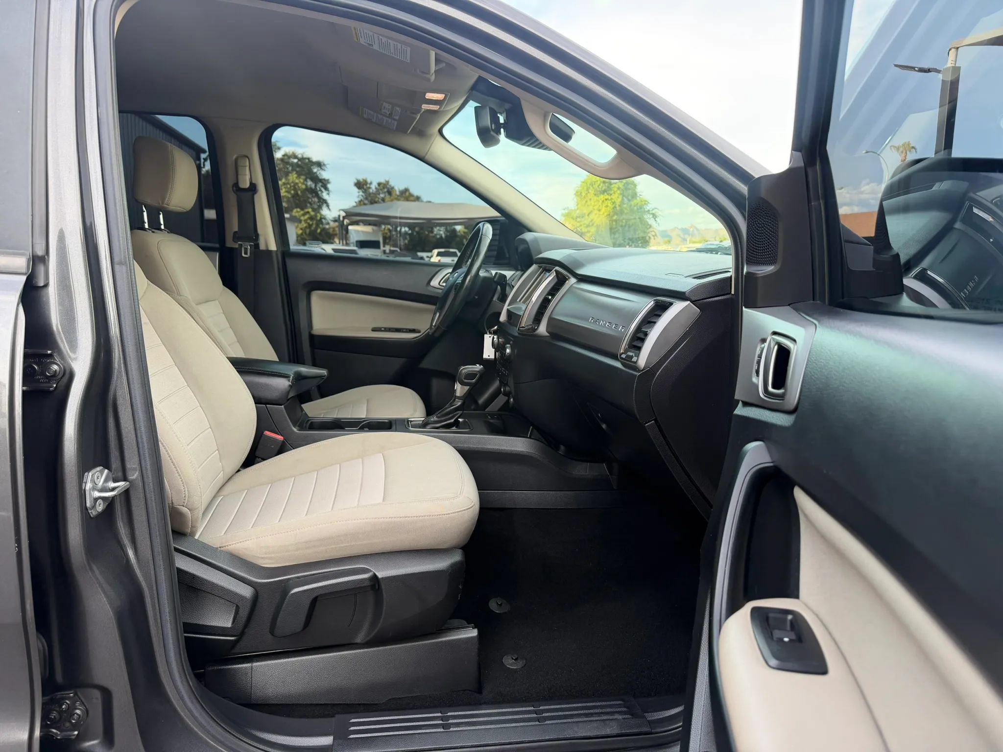 Used 2019 Ford Ranger XLT w/ Equipment Group 301A Mid RWD image 27