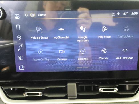 New 2026 Chevrolet Equinox LT w/ Convenience Package II AWD/4WD image 25