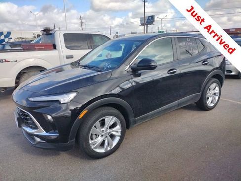 Used 2025 Buick Encore GX Preferred image 3
