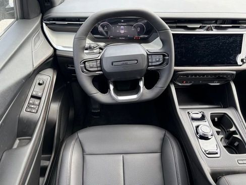 New 2026 Jeep Cherokee Limited image 33