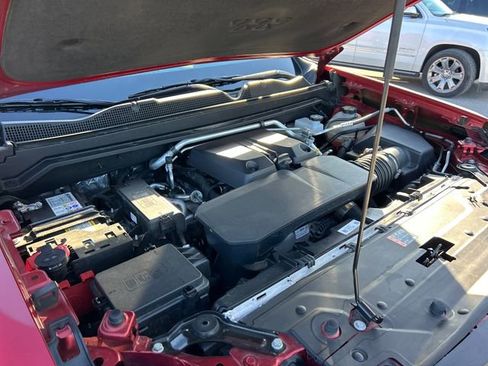 Used 2024 Chevrolet Colorado Z71 w/ Z71 Convenience Package 2 image 36