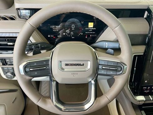 New 2026 GMC Yukon Denali w/ Sun & Power Step Package image 7