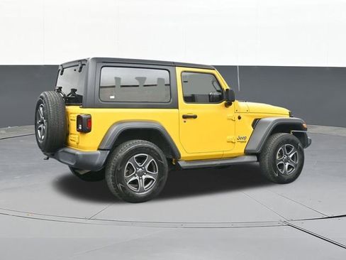 Used 2019 Jeep Wrangler Sport AWD/4WD image 17