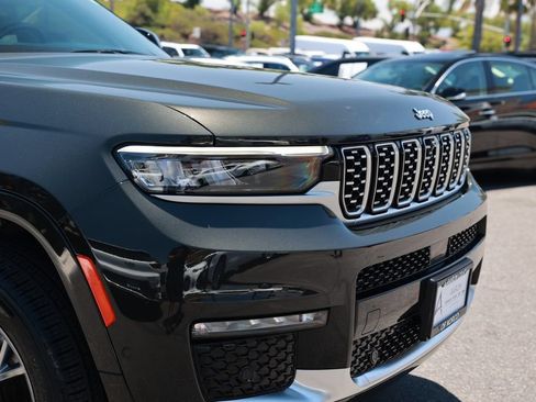 Used 2023 Jeep Grand Cherokee L Summit w/ Advanced Protech Group IV RWD image 7