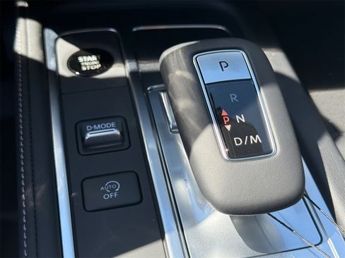 New 2026 INFINITI QX60 Luxe w/ Family Package image 30