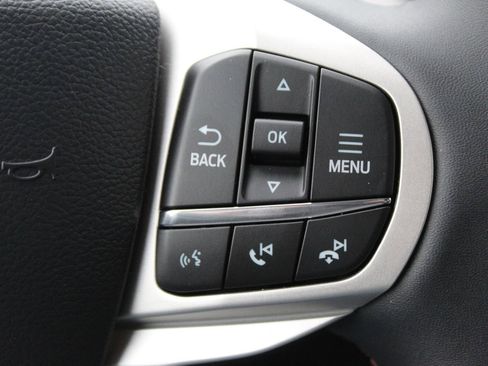 New 2026 Ford Explorer Active image 25