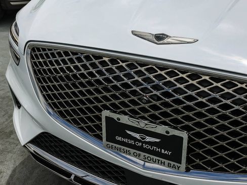 Used 2024 Genesis GV70 2.5T w/ Advanced Package AWD/4WD image 11