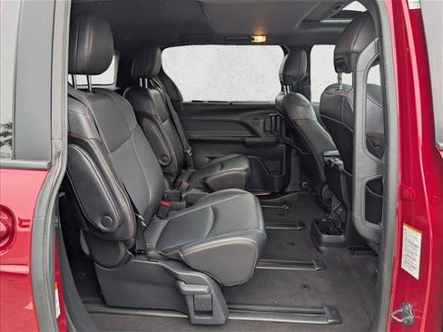 Certified 2022 Toyota Sienna XSE w/ XSE Plus Package FWD image 20