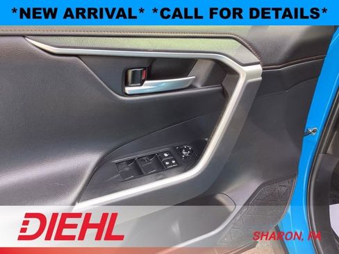 Used 2019 Toyota RAV4 Adventure AWD/4WD image 18