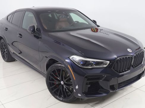 Used 2022 BMW X6 M50i w/ Executive Package image 20