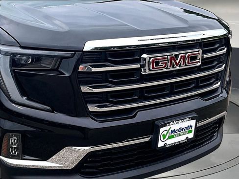 Used 2024 GMC Acadia Elevation AWD/4WD image 34
