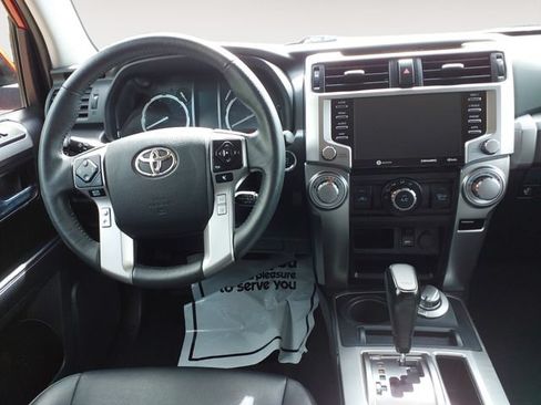 Used 2024 Toyota 4Runner TRD Sport w/ Technology Package AWD/4WD image 10