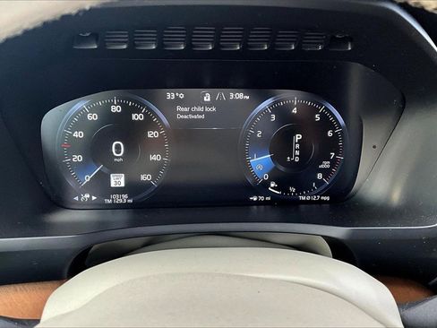 Used 2016 Volvo XC90 T6 Inscription image 17