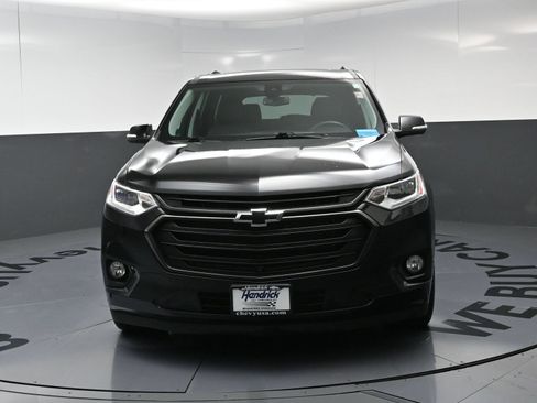Used 2021 Chevrolet Traverse Premier w/ Redline Edition AWD/4WD image 5
