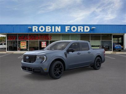 New 2026 Ford Maverick Lariat w/ Black Appearance Package