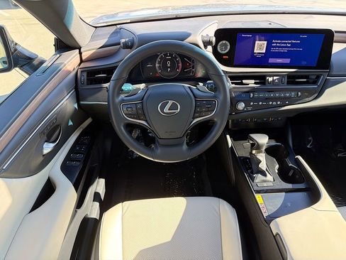 Used 2023 Lexus ES 350 w/ Premium Package image 16