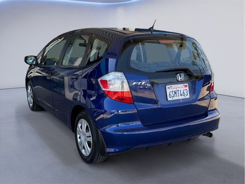Used 2011 Honda Fit image 4