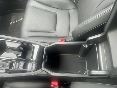 Used 2025 Honda Accord Touring image 29