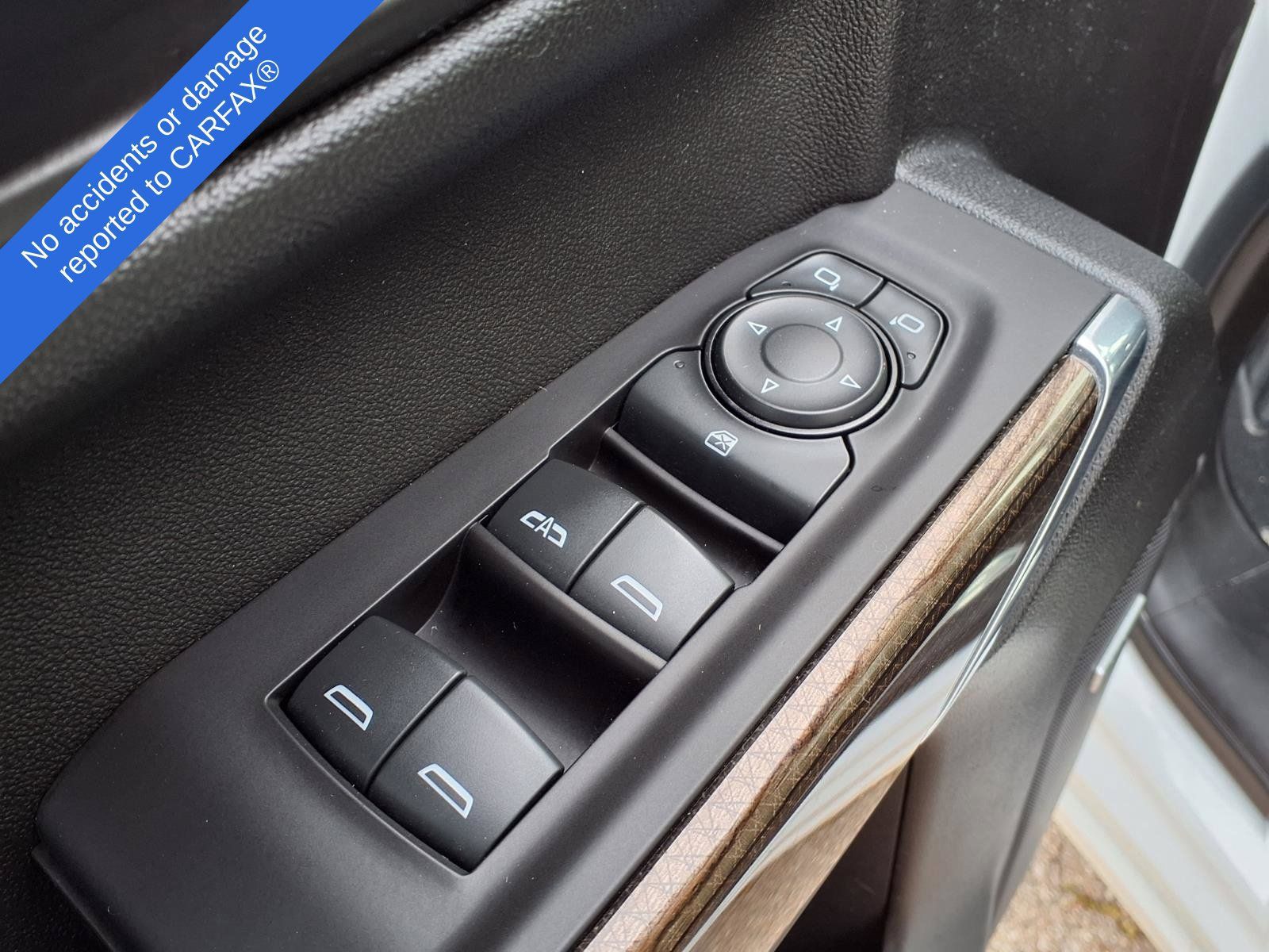 Used 2021 Chevrolet Silverado 1500 LT Trail Boss w/ Convenience Package II AWD/4WD image 16