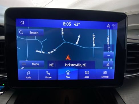 Used 2020 Ford Explorer XLT w/ Equipment Group 202A image 18