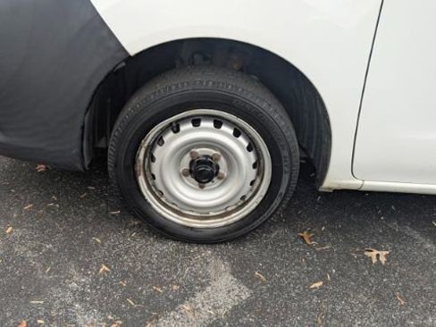 Used 2019 Nissan NV200 S image 9