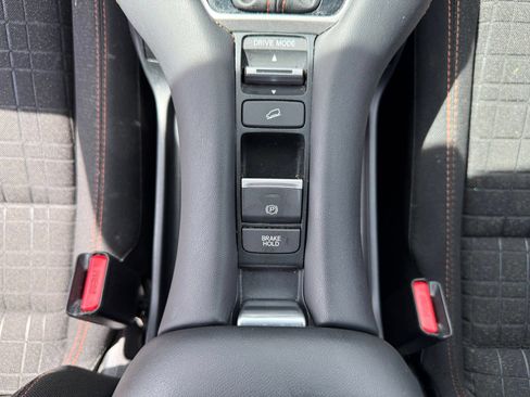 Certified 2024 Honda HR-V Sport image 28