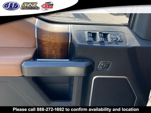 Used 2017 Ford F150 Limited w/ Trailer Tow Package image 11