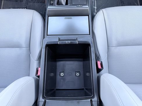 Used 2023 Lexus GX 460 Premium image 77