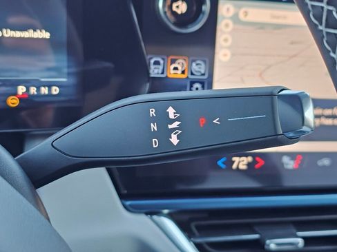 New 2026 Chevrolet Equinox EV LT image 16