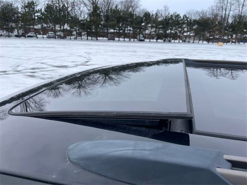 Used 2017 Jeep Grand Cherokee Limited 75th Anniversary image 16