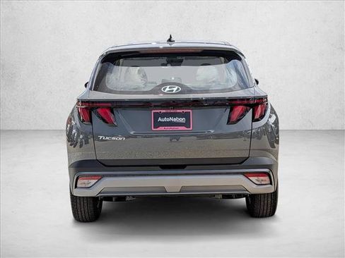 New 2026 Hyundai Tucson SE FWD image 8