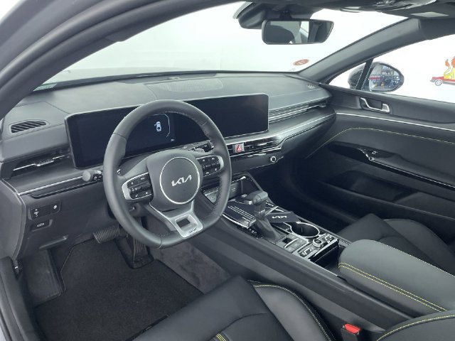 New 2027 Kia K5 GT w/ GT1 Package FWD image 21