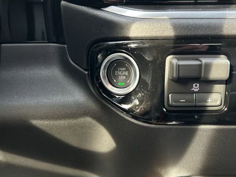 New 2026 Chevrolet Silverado 1500 High Country w/ Technology Package AWD/4WD image 44
