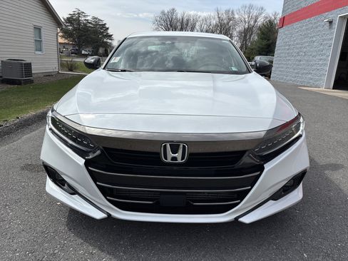 Used 2022 Honda Accord Sport image 9