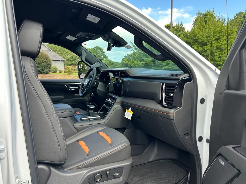 New 2026 GMC Sierra 1500 AT4 w/ Technology Package AWD/4WD image 44