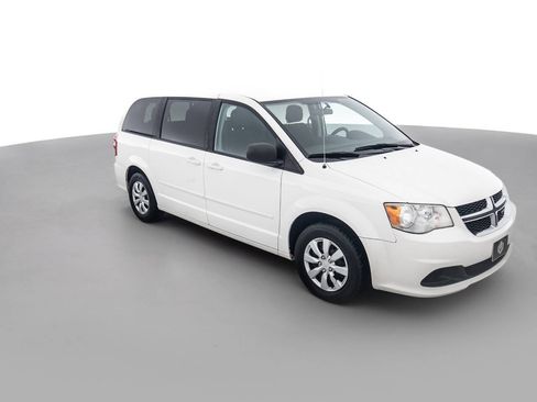 Used 2011 Dodge Grand Caravan Express FWD image 3
