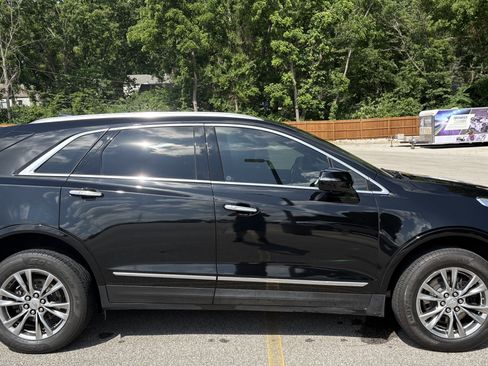 Used 2021 Cadillac XT5 Premium Luxury FWD image 11