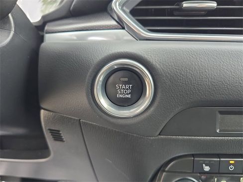 Used 2025 MAZDA CX-5 Carbon Edition image 26