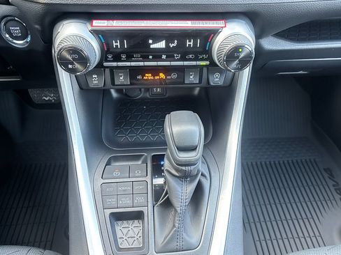New 2025 Toyota RAV4 XLE w/ Convenience Package image 17