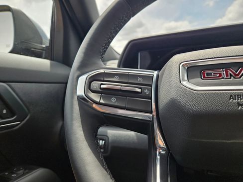 New 2026 GMC Terrain Elevation w/ Elevation Premium Package FWD image 12