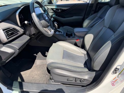 Used 2020 Subaru Outback Onyx Edition XT w/ Popular Package #2 image 25