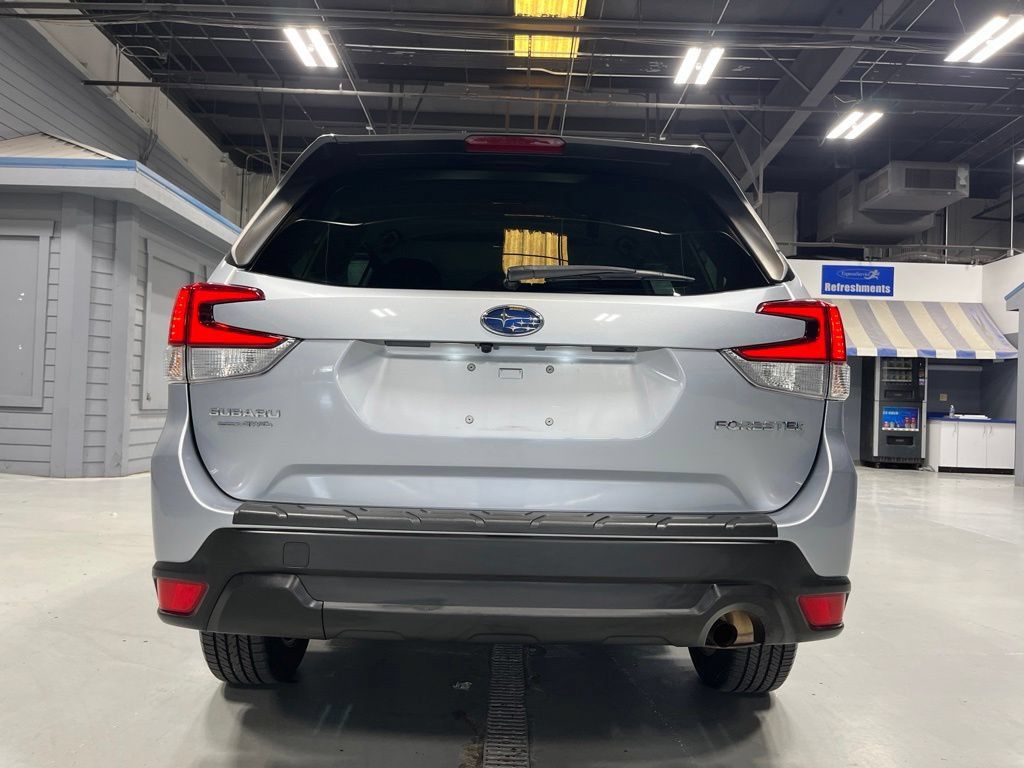 Used 2021 Subaru Forester Premium w/ Popular Package #1 AWD/4WD image 6