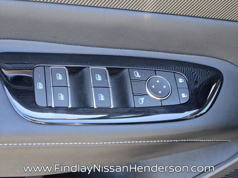 Used 2025 Nissan Murano SV image 21