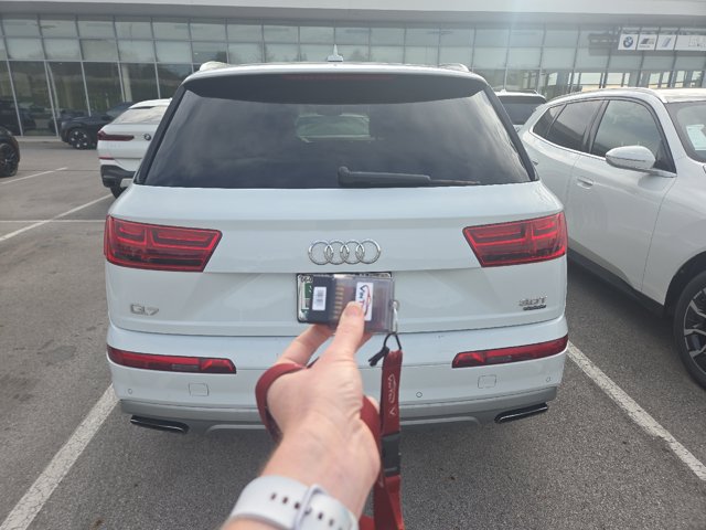 Used 2018 Audi Q7 3.0T Premium Plus w/ Premium Plus Package AWD/4WD image 6