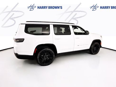 New 2026 Jeep Grand Wagoneer Limited AWD/4WD image 36