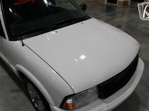 Used 2003 GMC Sonoma SLS w/ SLS Preferred Equipment Group RWD image 35