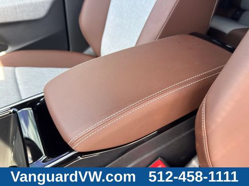 Used 2023 Volkswagen ID.4 Pro RWD image 14
