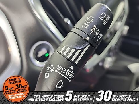 Certified 2019 Chevrolet Traverse Premier w/ Driver Confidence II Package image 34