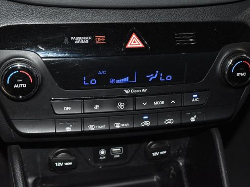 Used 2018 Hyundai Tucson Value AWD/4WD image 12