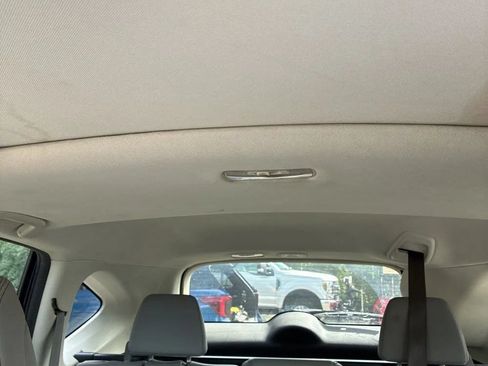 Used 2016 Honda CR-V Touring image 32